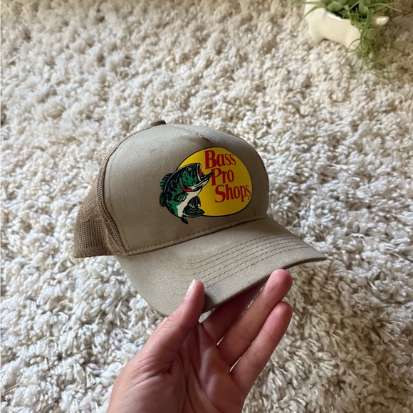 Bass Pro Shops Brown Cap with Logo Patch - Picture 4 of 4